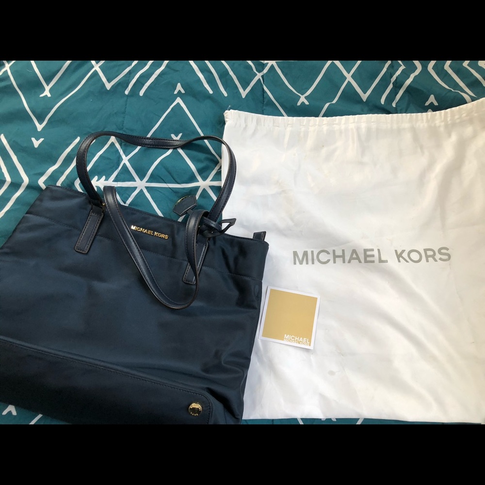 Michael Kors purse